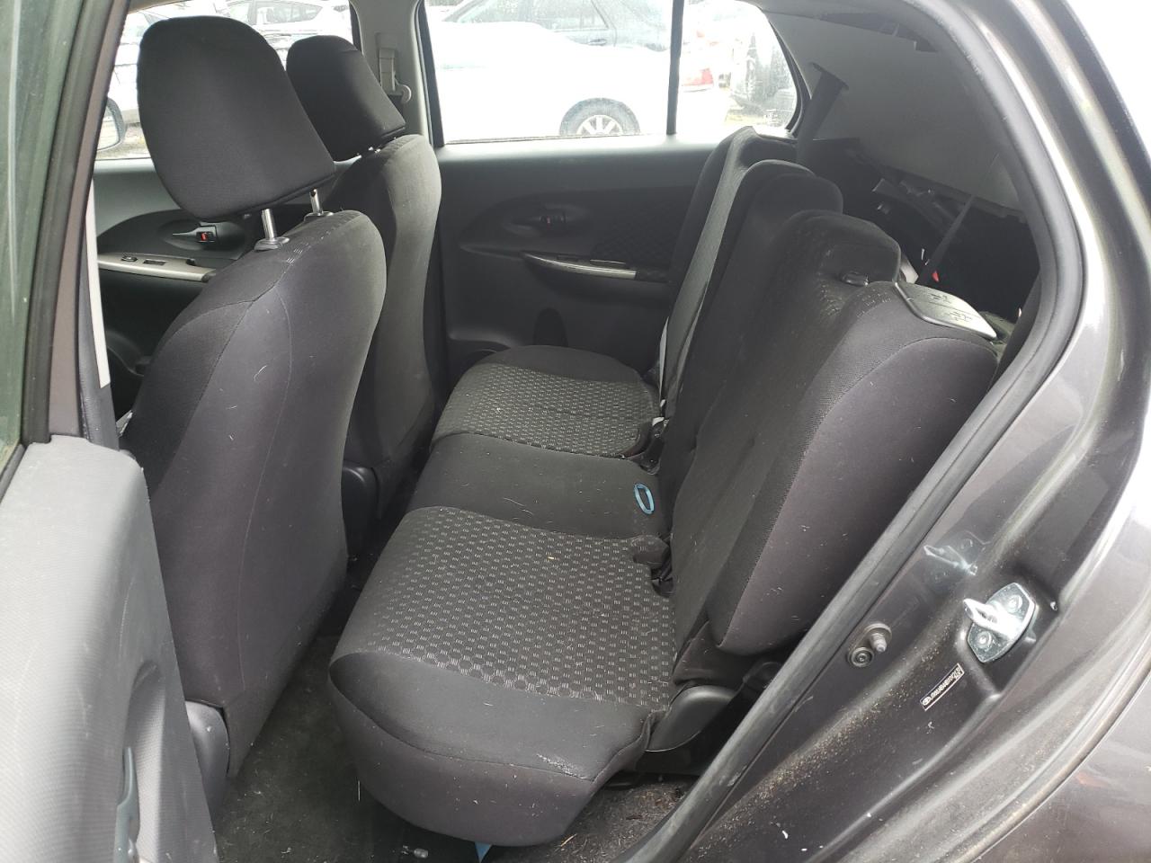 Photo 6 from auction – 2011 TOYOTA SCION XD with VIN JTKKU4B44B1012131