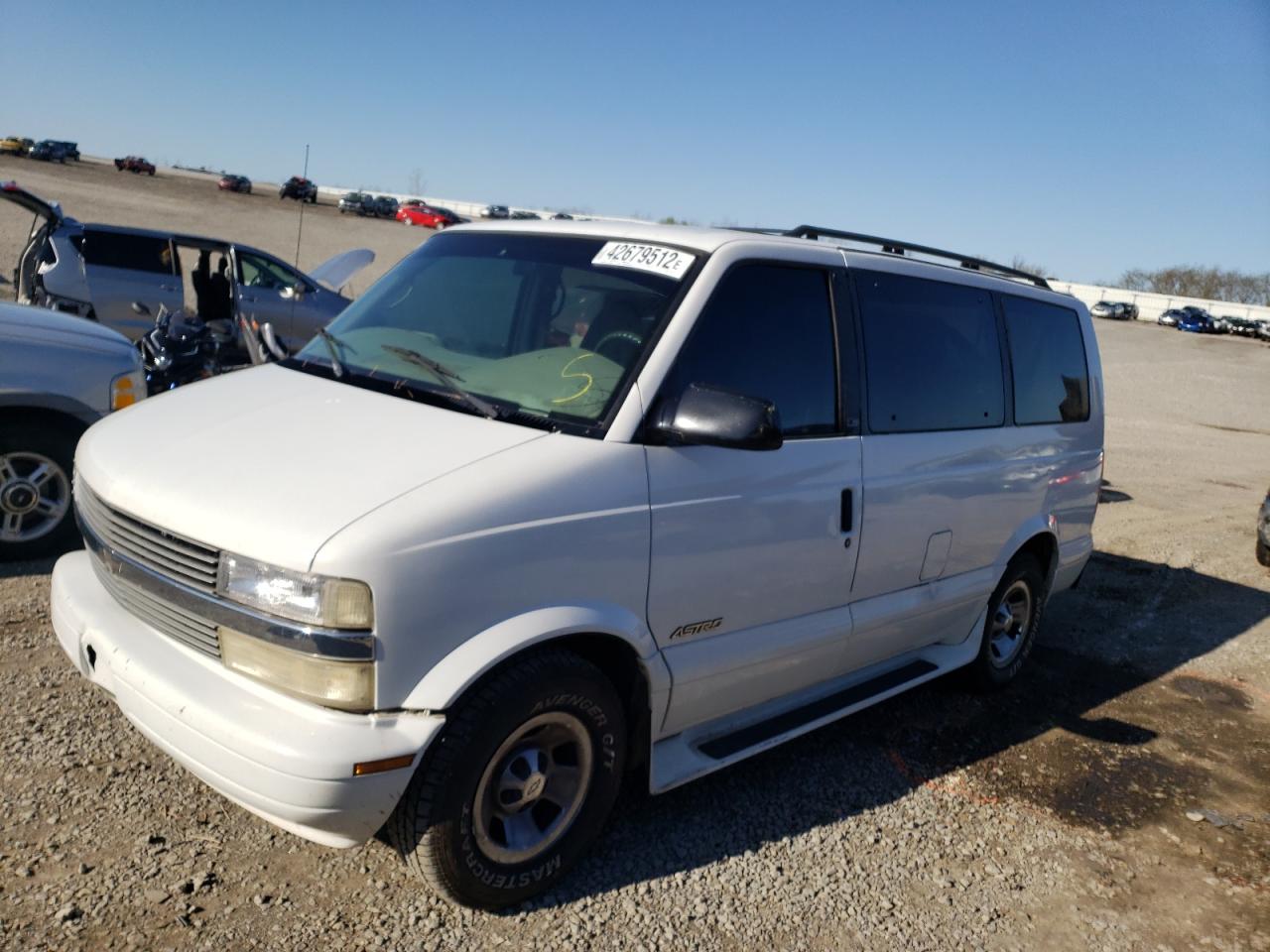 Photo 2 from auction – 1999 CHEVROLET ASTRO with VIN 1GNDM19W6XB197250