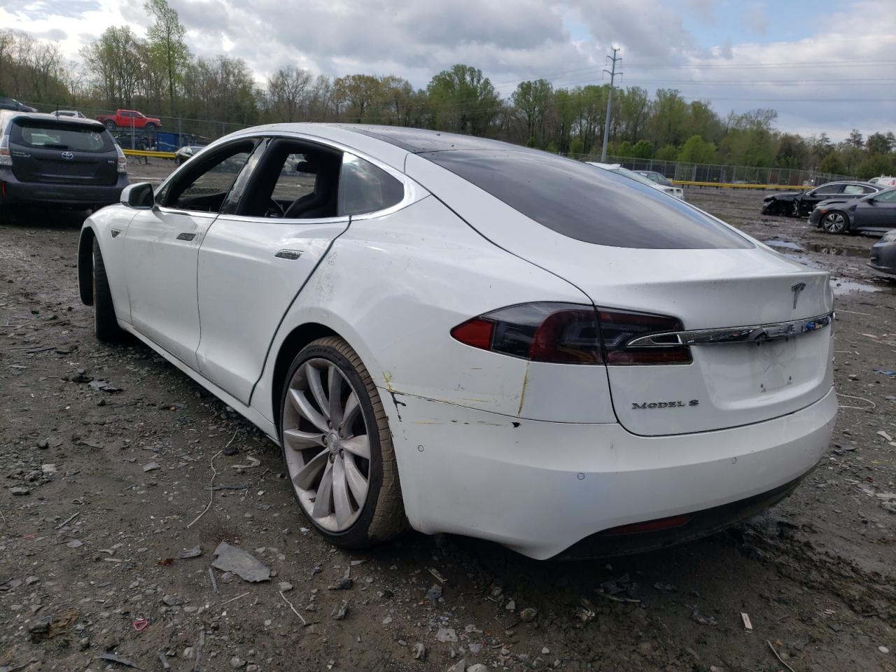 Photo 3 from auction – 2016 TESLA MODEL S with VIN 5YJSA1E21GF144447