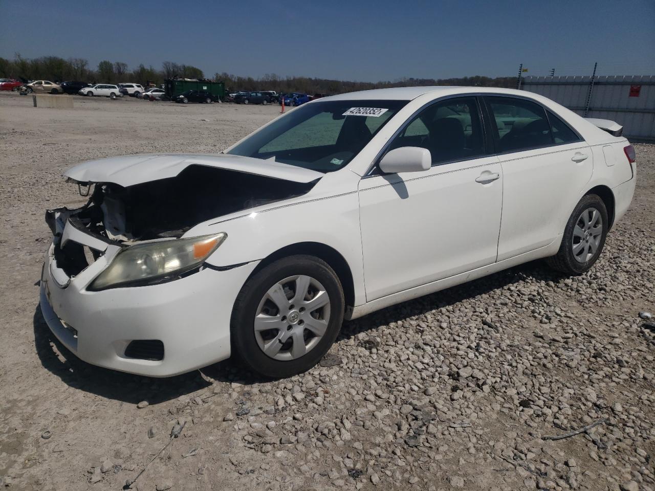 Photo 2 from auction – 2011 TOYOTA CAMRY BASE with VIN 4T1BF3EKXBU646916