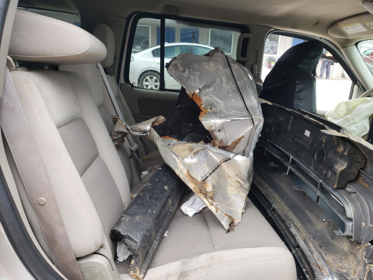 Photo 6 from auction – 2006 FORD EXPLORER X with VIN 1FMEU73EX6UA13216