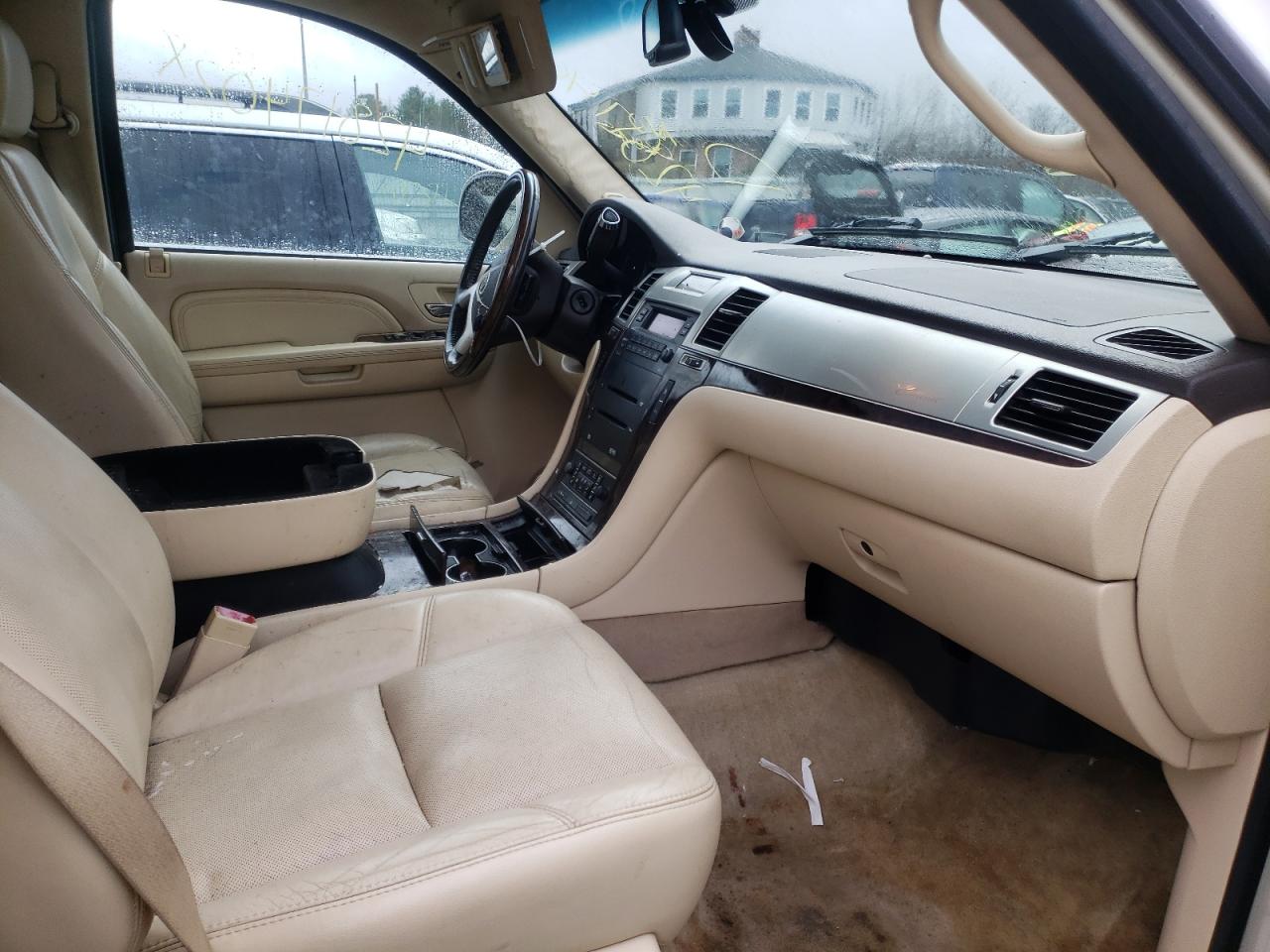 Photo 5 from auction – 2007 CADILLAC ESCALADE L with VIN 1GYFK63887R181888