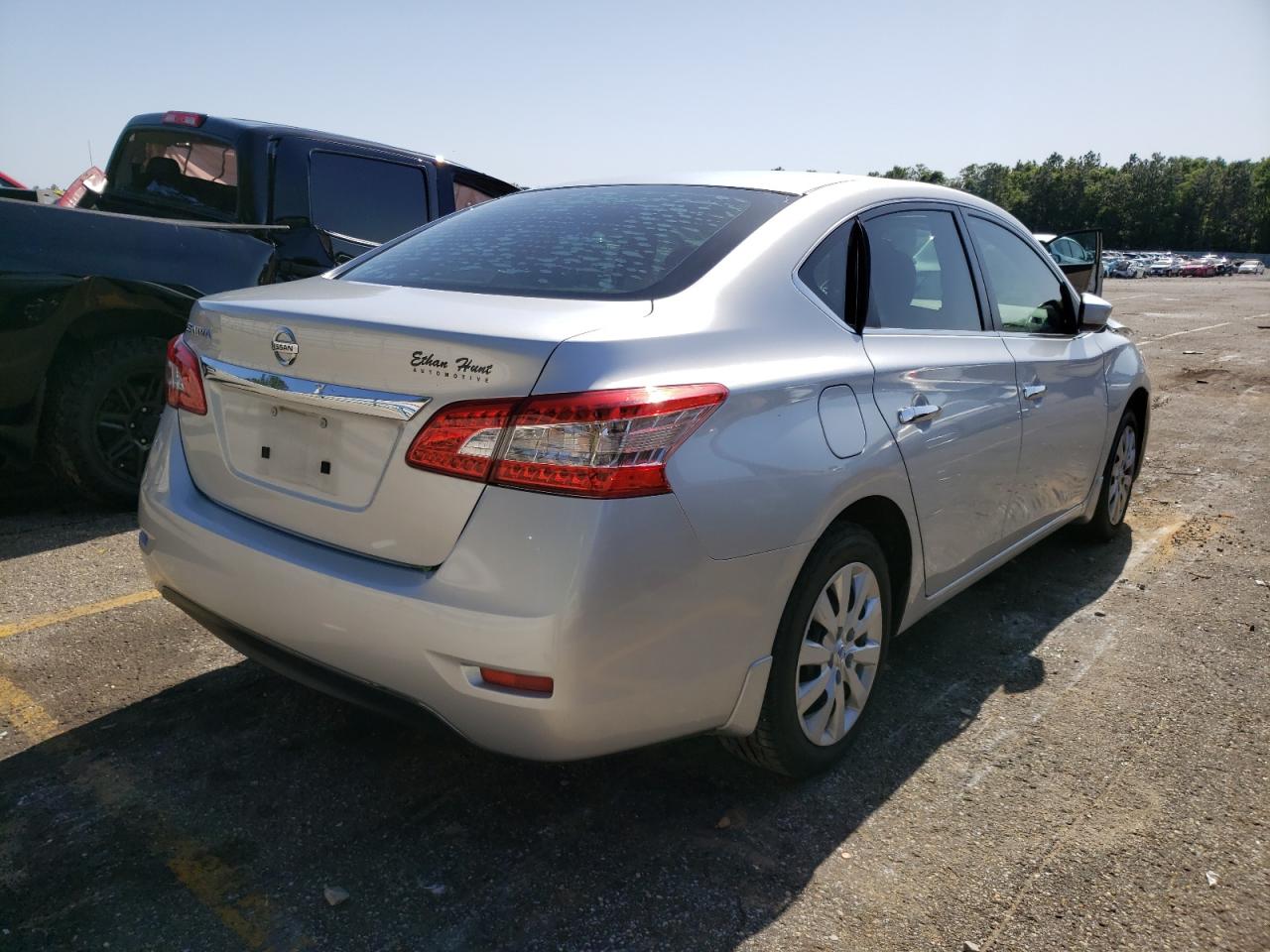 Photo 4 from auction – 2015 NISSAN SENTRA S with VIN 3N1AB7AP1FY382026