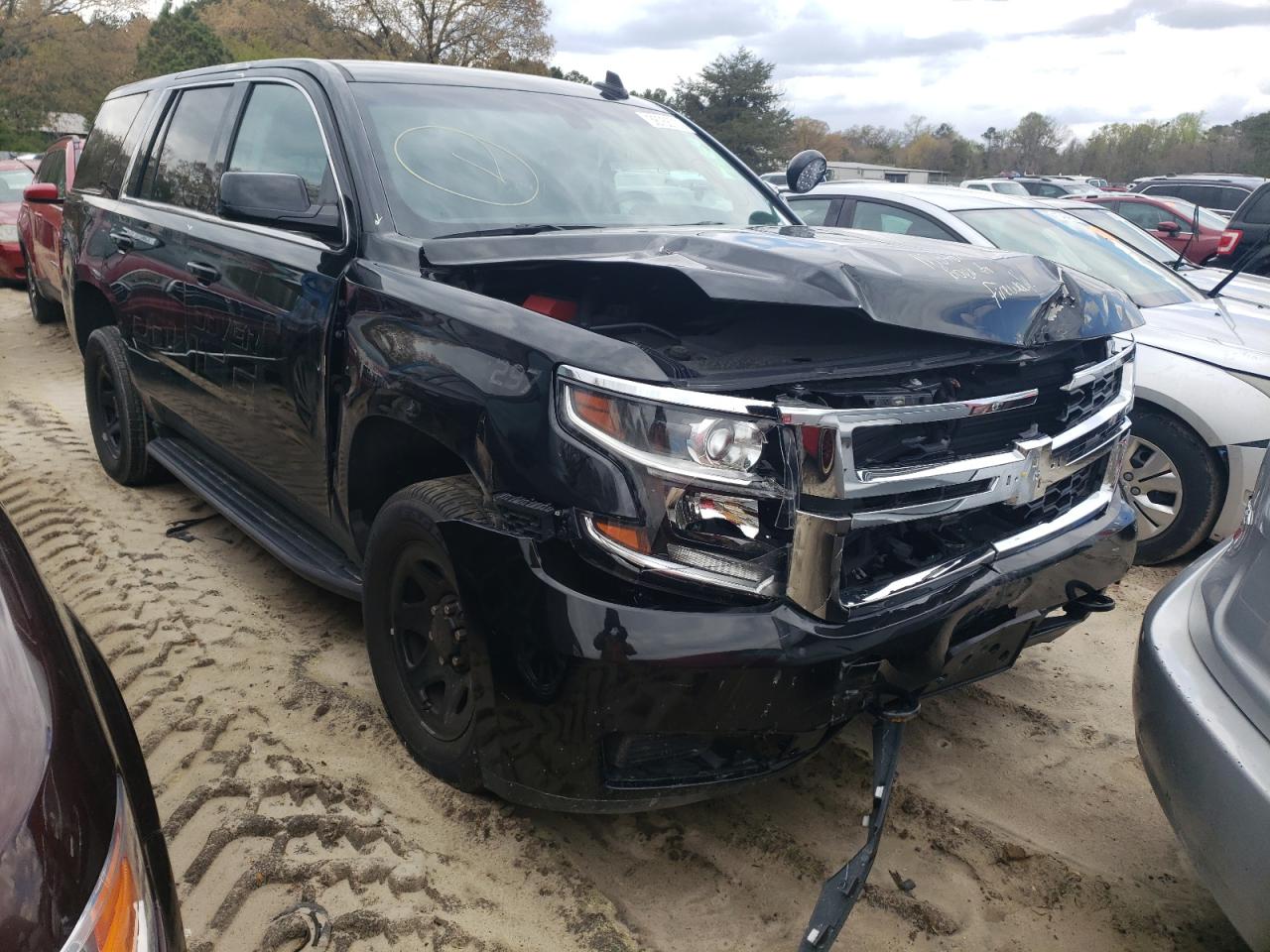 CHEVROLET TAHOE POLI 2019 with VIN 1GNLCDEC0KR240492 - Photo from auction