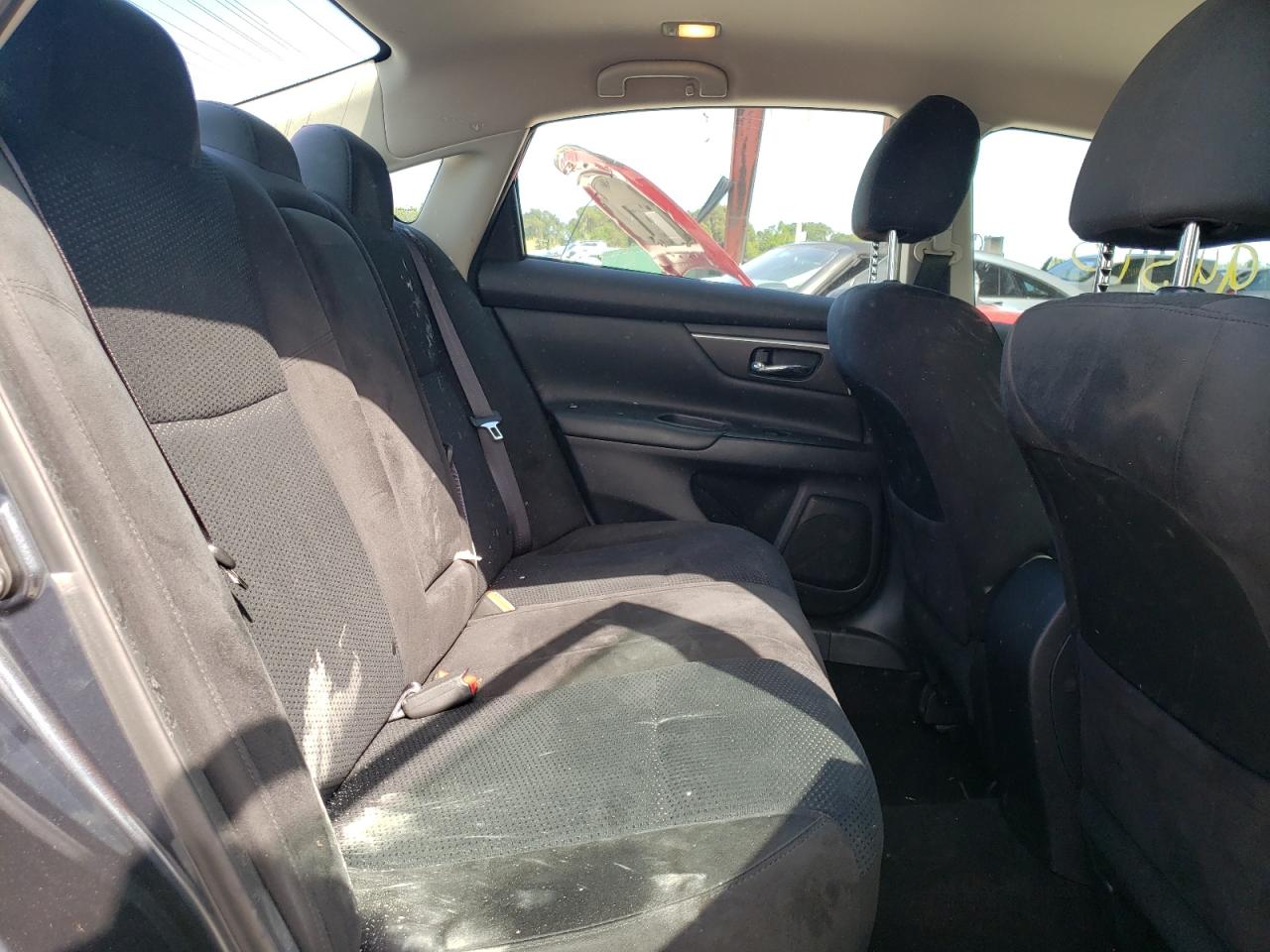 Photo 6 from auction – 2015 NISSAN ALTIMA 2.5 with VIN 1N4AL3APXFC267605