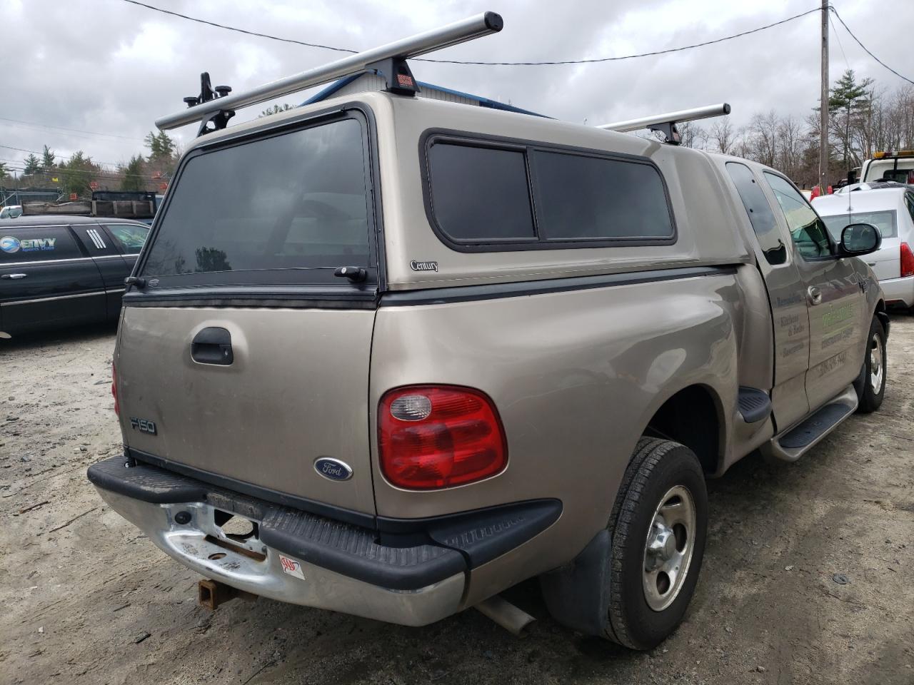 Photo 4 from auction – 2002 FORD F150 with VIN 1FTRX07W62KA55265