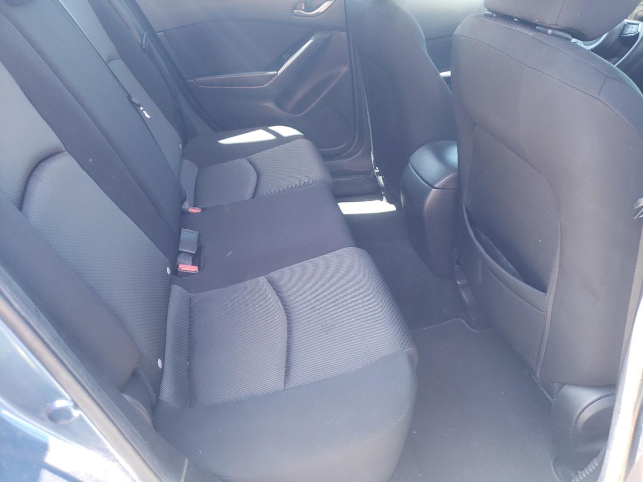 Photo 6 from auction – 2017 MAZDA 3 SPORT with VIN 3MZBN1K70HM115374