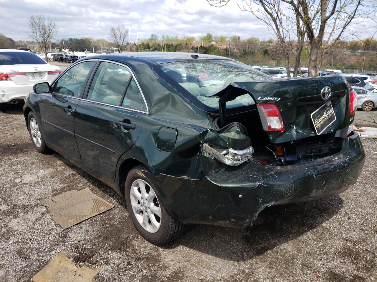Photo 3 from auction – 2011 TOYOTA CAMRY BASE with VIN 4T1BF3EK3BU736683