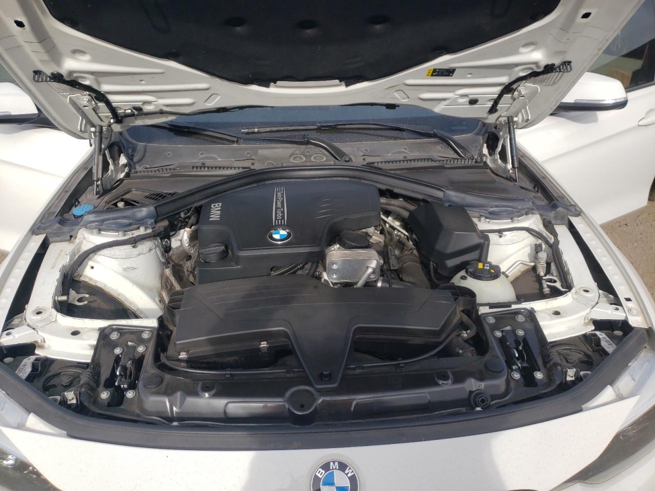 Photo 7 from auction – 2017 BMW 320 XI with VIN WBA8E5G52HNU42079