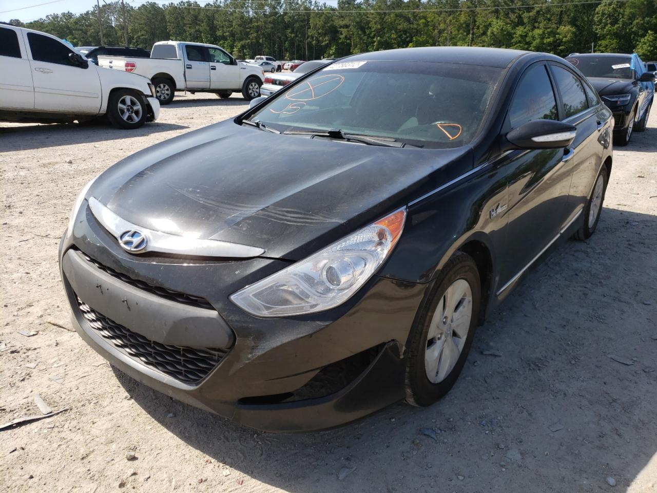 Photo 2 from auction – 2013 HYUNDAI SONATA HYB with VIN KMHEC4A44DA091291