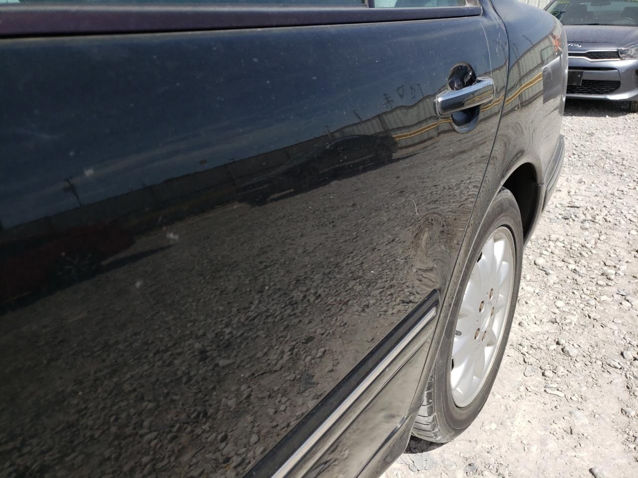 Photo 9 from auction – 2001 MERCEDES-BENZ E 320 with VIN WDBJF65J21B244440