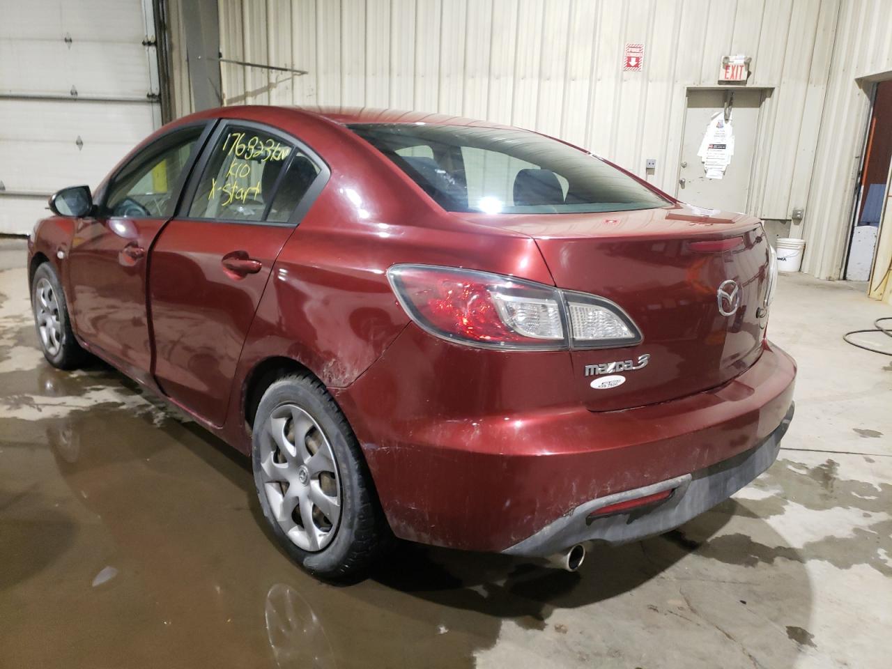 Photo 3 from auction – 2010 MAZDA 3 I with VIN JM1BL1SF7A1122129