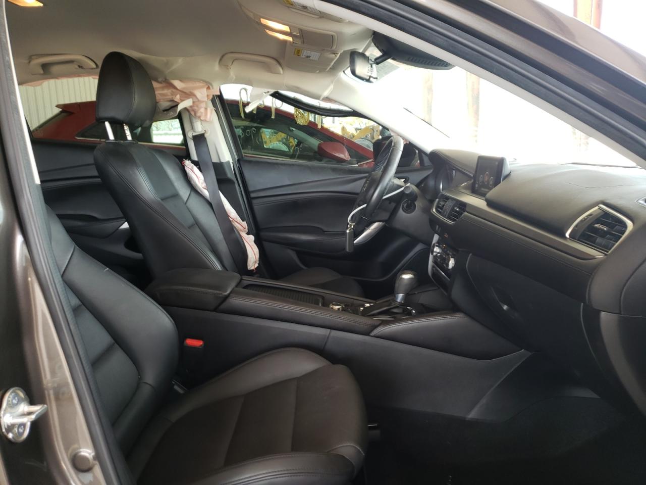 Photo 5 from auction – 2017 MAZDA 6 TOURING with VIN JM1GL1V52H1112935