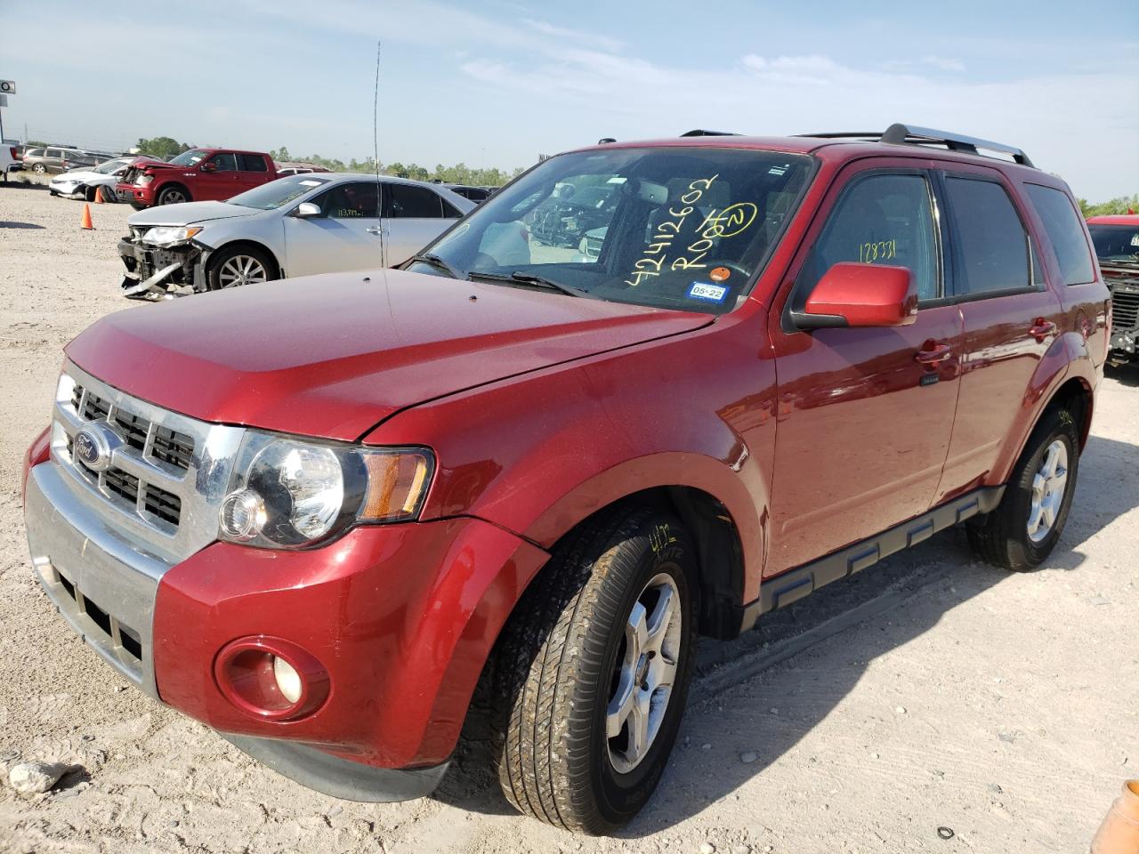 Photo 2 from auction – 2012 FORD ESCAPE LIM with VIN 1FMCU0EG3CKC55740