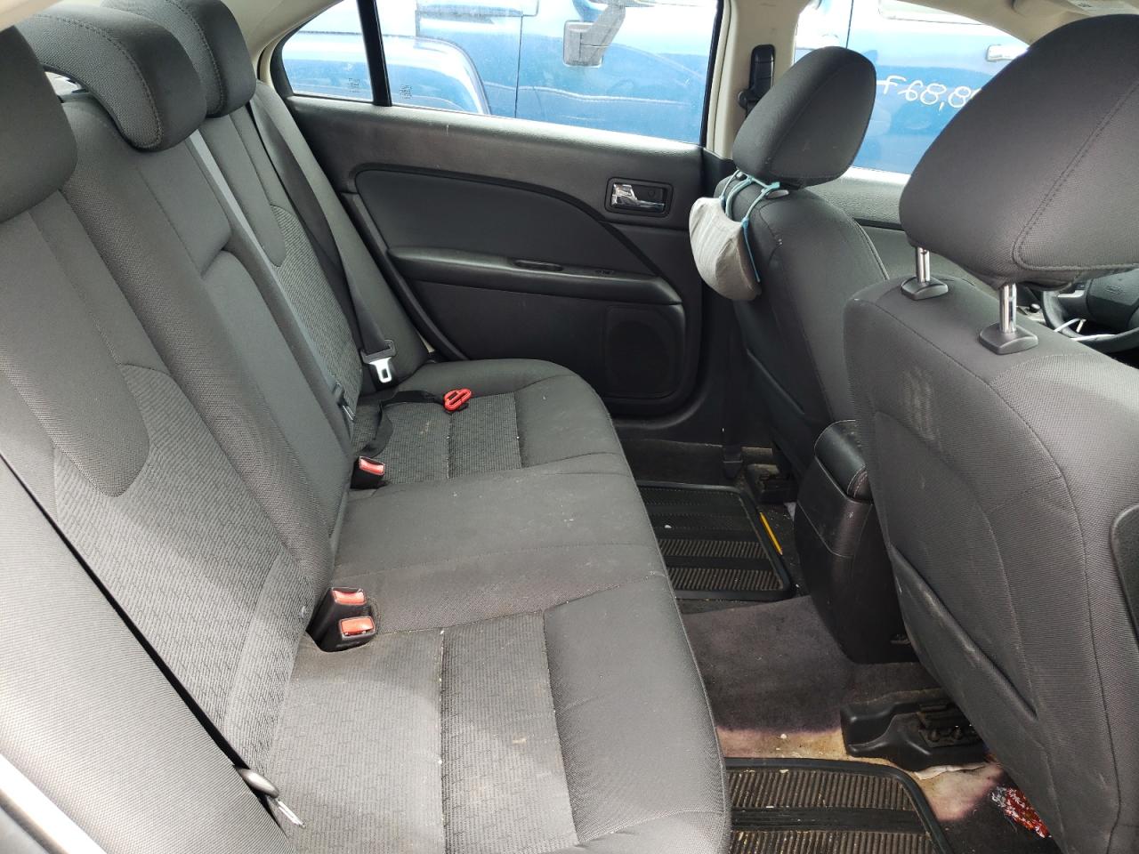Photo 6 from auction – 2010 FORD FUSION with VIN 3FAHP0HA0AR304092