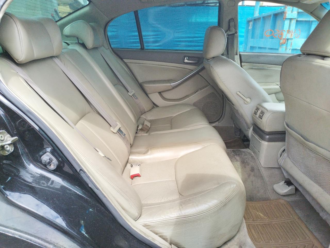 Photo 6 from auction – 2004 INFINITI G35 with VIN JNKCV51E24M110065