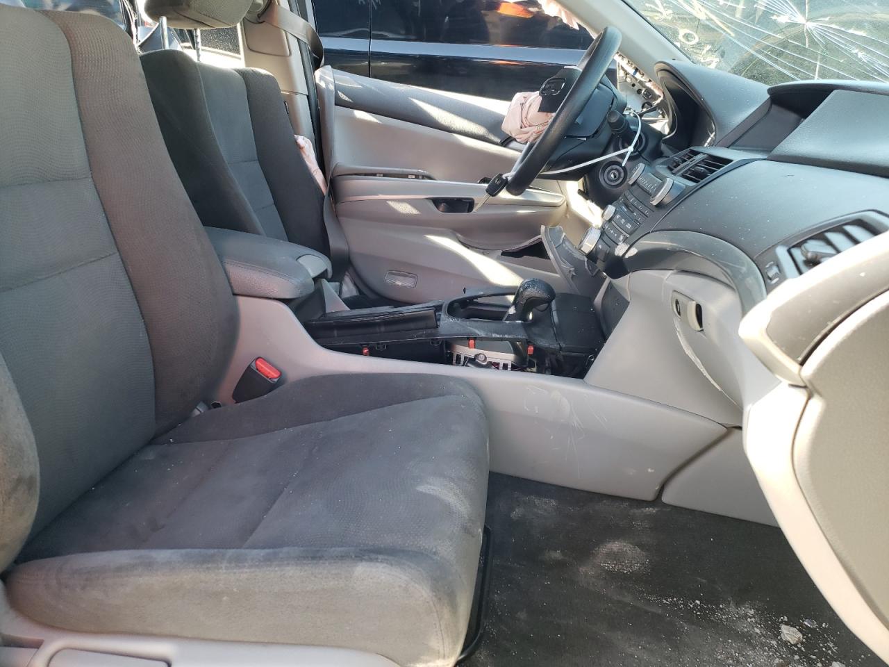 Photo 5 from auction – 2010 HONDA ACCORD EX with VIN 1HGCP2F78AA071453