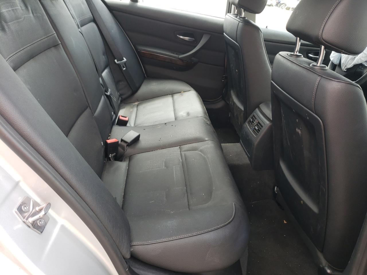Photo 6 from auction – 2011 BMW 3 SERIES with VIN WBAPK5C53BA994585