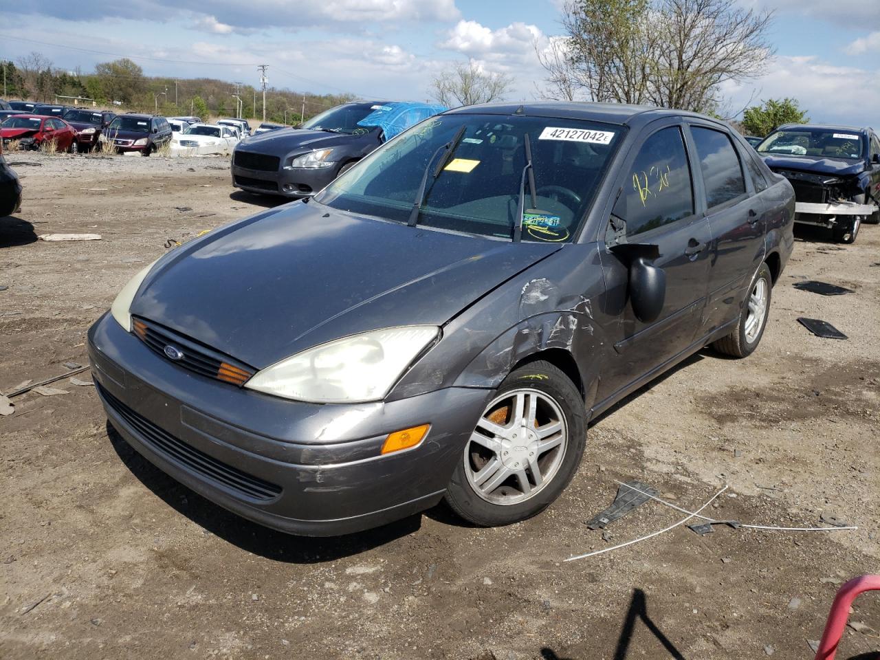 Photo 2 from auction – 2002 FORD FOCUS SE with VIN 1FAFP34P12W213673