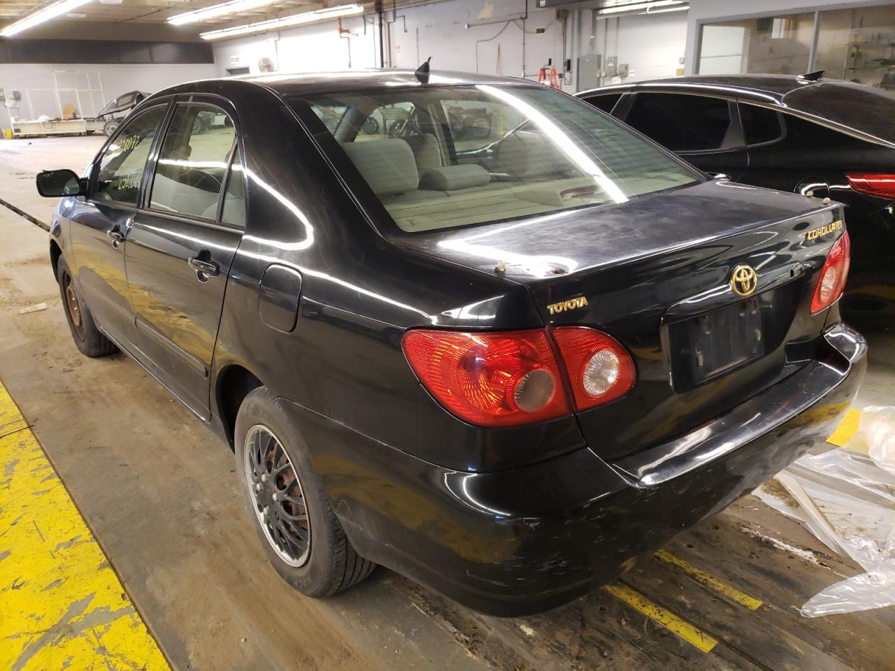 صورة رقم 3 من المزاد - 2005 TOYOTA COROLLA CE مع VIN 2T1BR30E15C454945