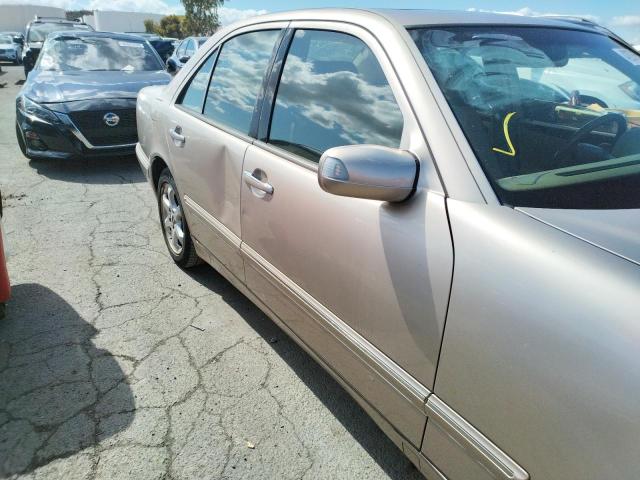 Photo 9 from auction – 2002 MERCEDES-BENZ E 320 with VIN WDBJF65J92B424824