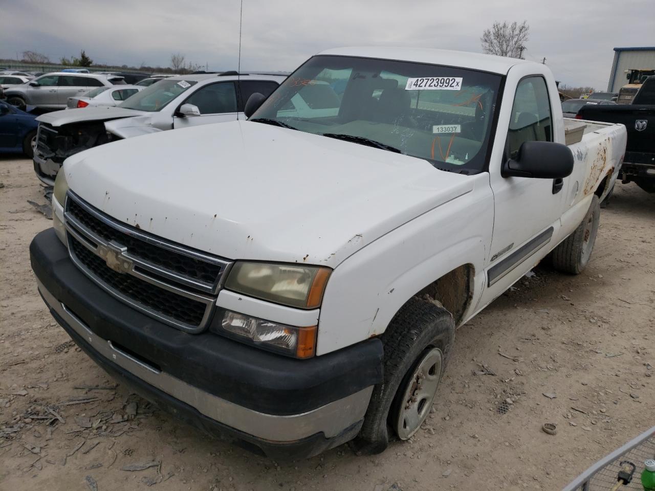 Zdjęcie 2 z aukcji – 2006 CHEVROLET SILVERADO z VIN 1GCHC24U76E103320