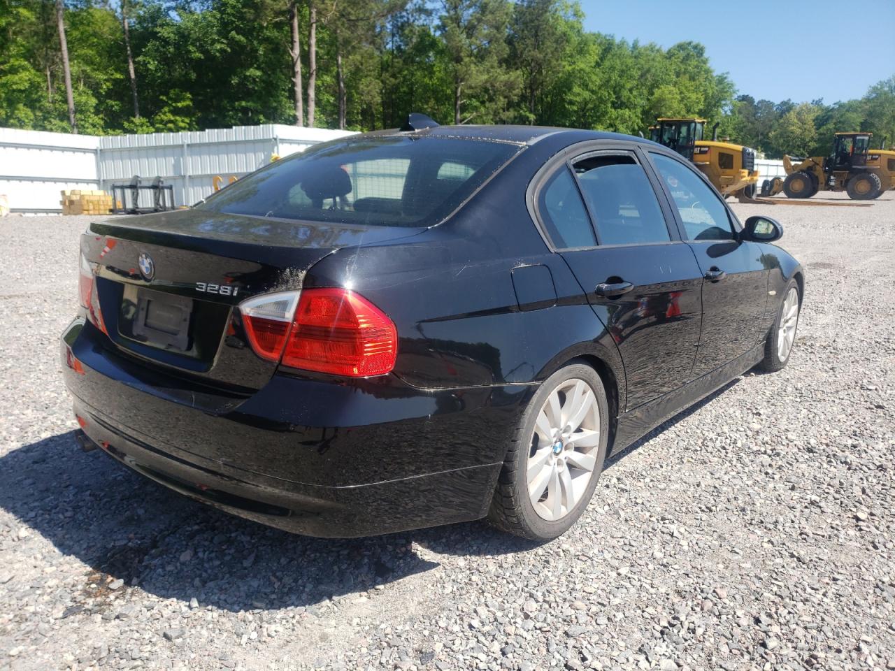 Photo 4 from auction – 2007 BMW 328 I with VIN WBAVA33507KX74479