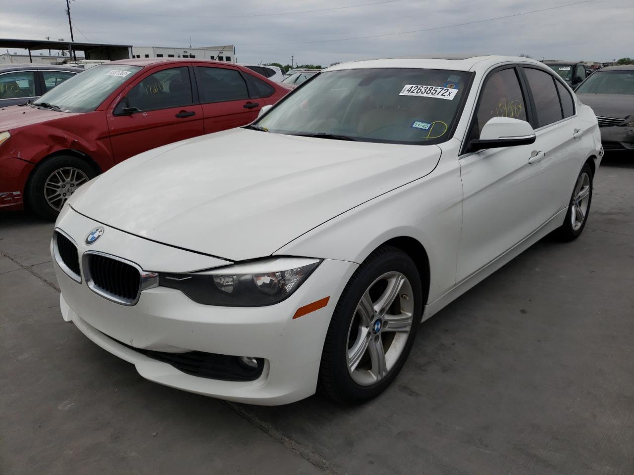 صورة رقم 2 من المزاد - 2015 BMW 328 I مع VIN WBA3A5G55FNS81973