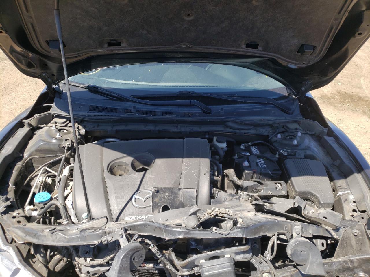 Photo 7 from auction – 2014 MAZDA 6 with VIN JM1GJ1W5XE1101892