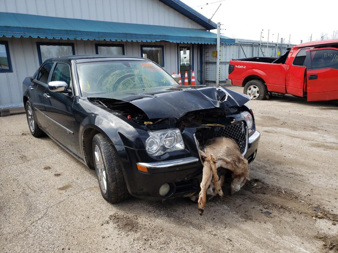 CHRYSLER 300C 2009 with VIN 2C3KA63T79H587826 - Photo from auction