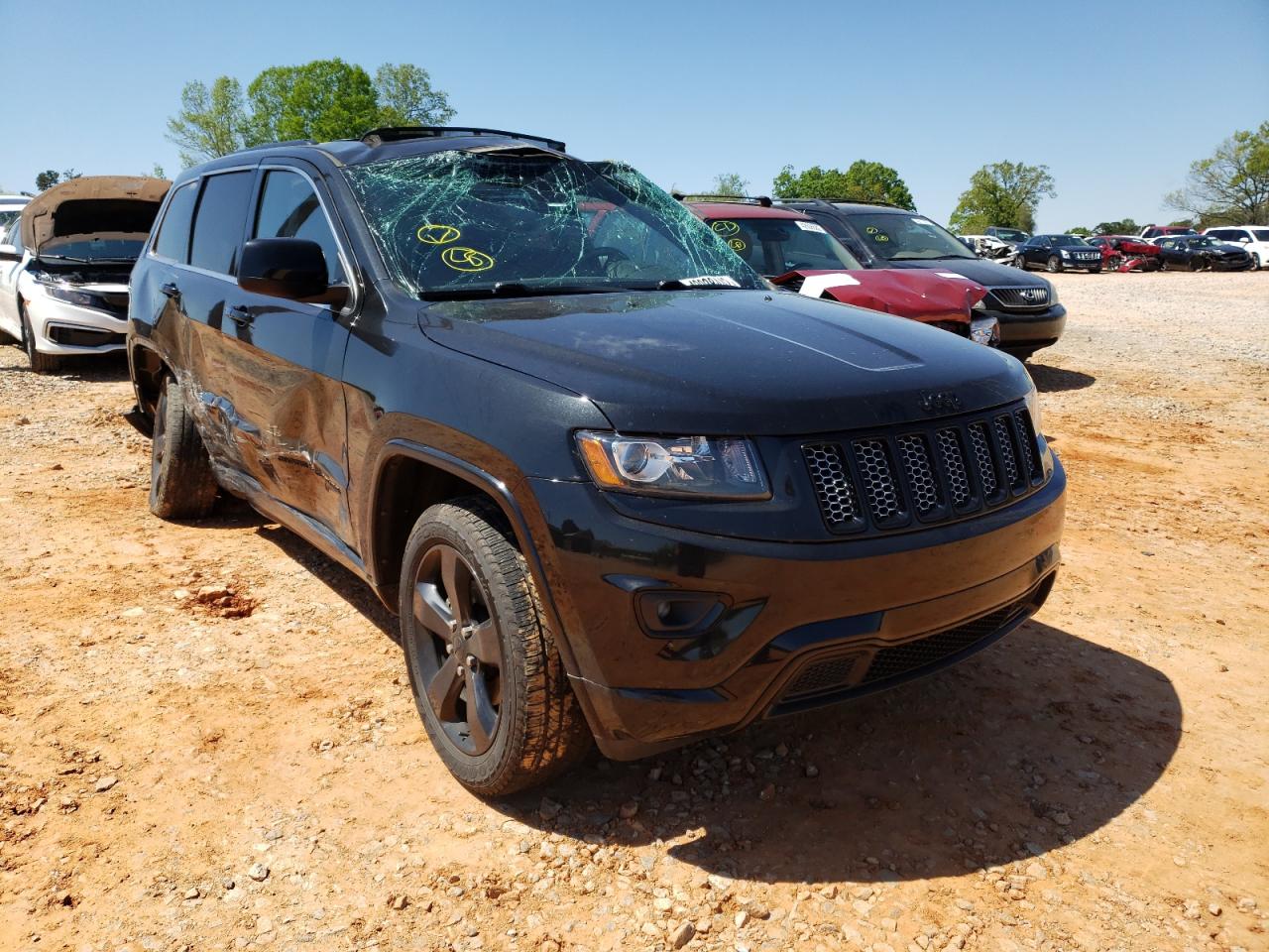 JEEP GRAND CHER 2015 with VIN 1C4RJFAG1FC112610 - Photo from auction