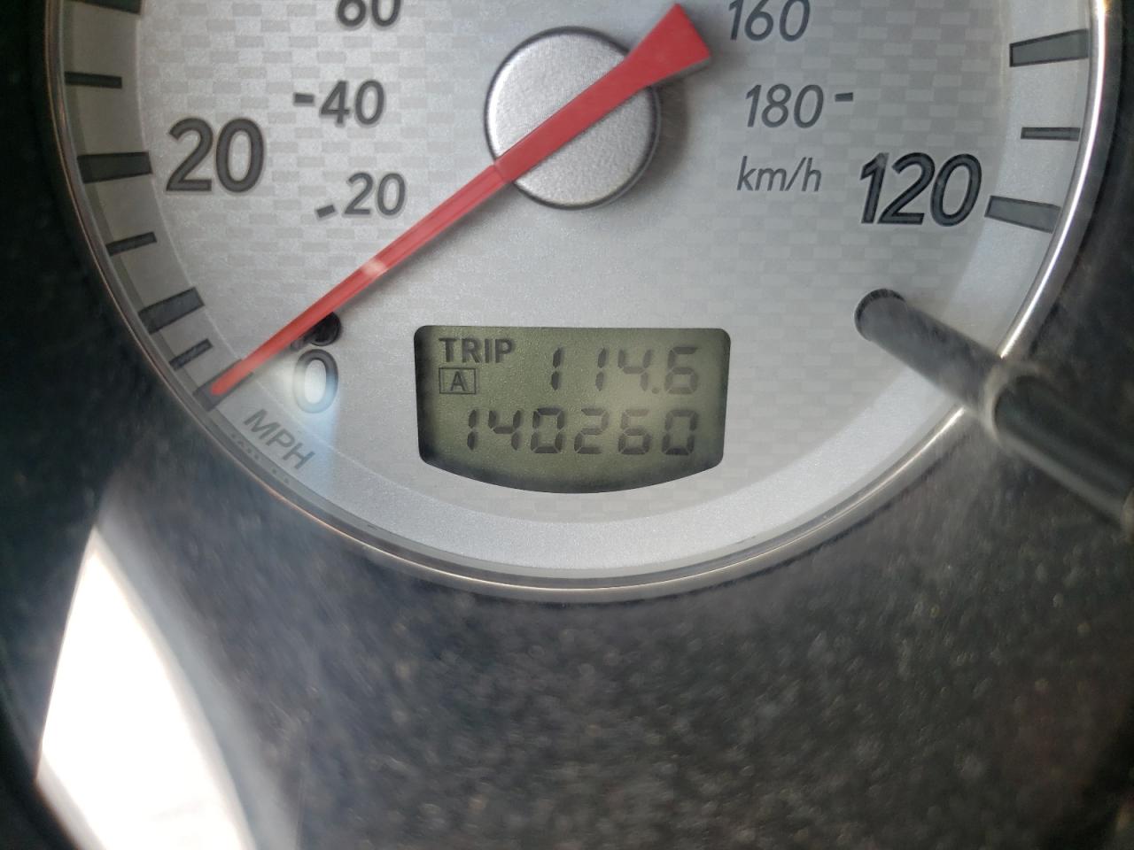 Photo 8 from auction – 2004 MITSUBISHI OUTLANDER with VIN JA4LZ41F74U007713
