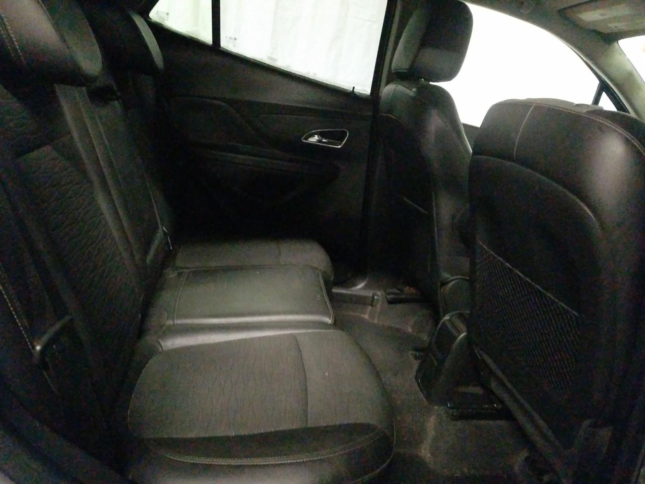 Photo 6 from auction – 2015 BUICK ENCORE with VIN KL4CJESB5FB177348