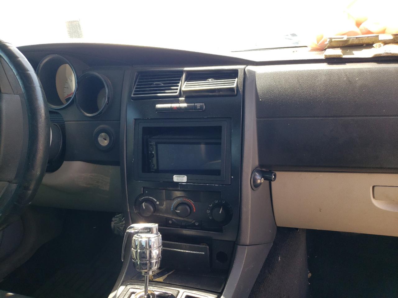 Photo 9 from auction – 2006 DODGE CHARGER with VIN 2B3KA43G46H373845