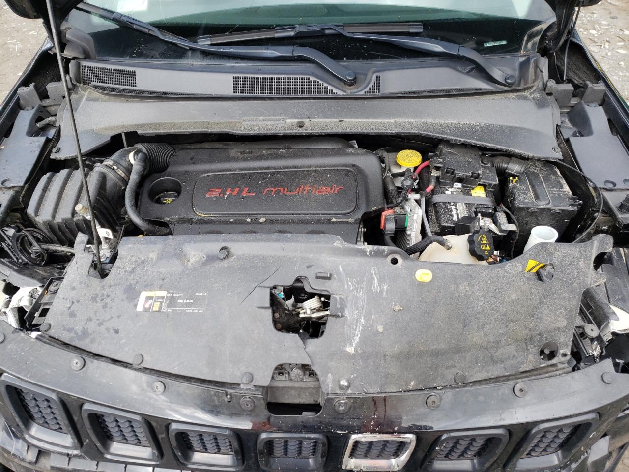 Photo 7 from auction – 2018 JEEP COMPASS SP with VIN 3C4NJDAB7JT434334