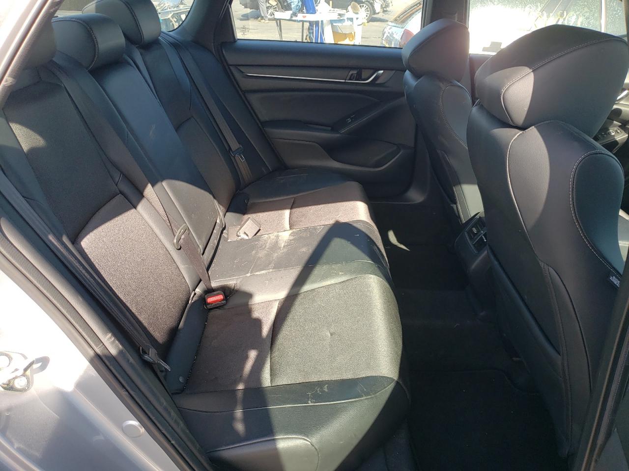 Photo 6 from auction – 2018 HONDA ACCORD SPO with VIN 1HGCV2F37JA009707