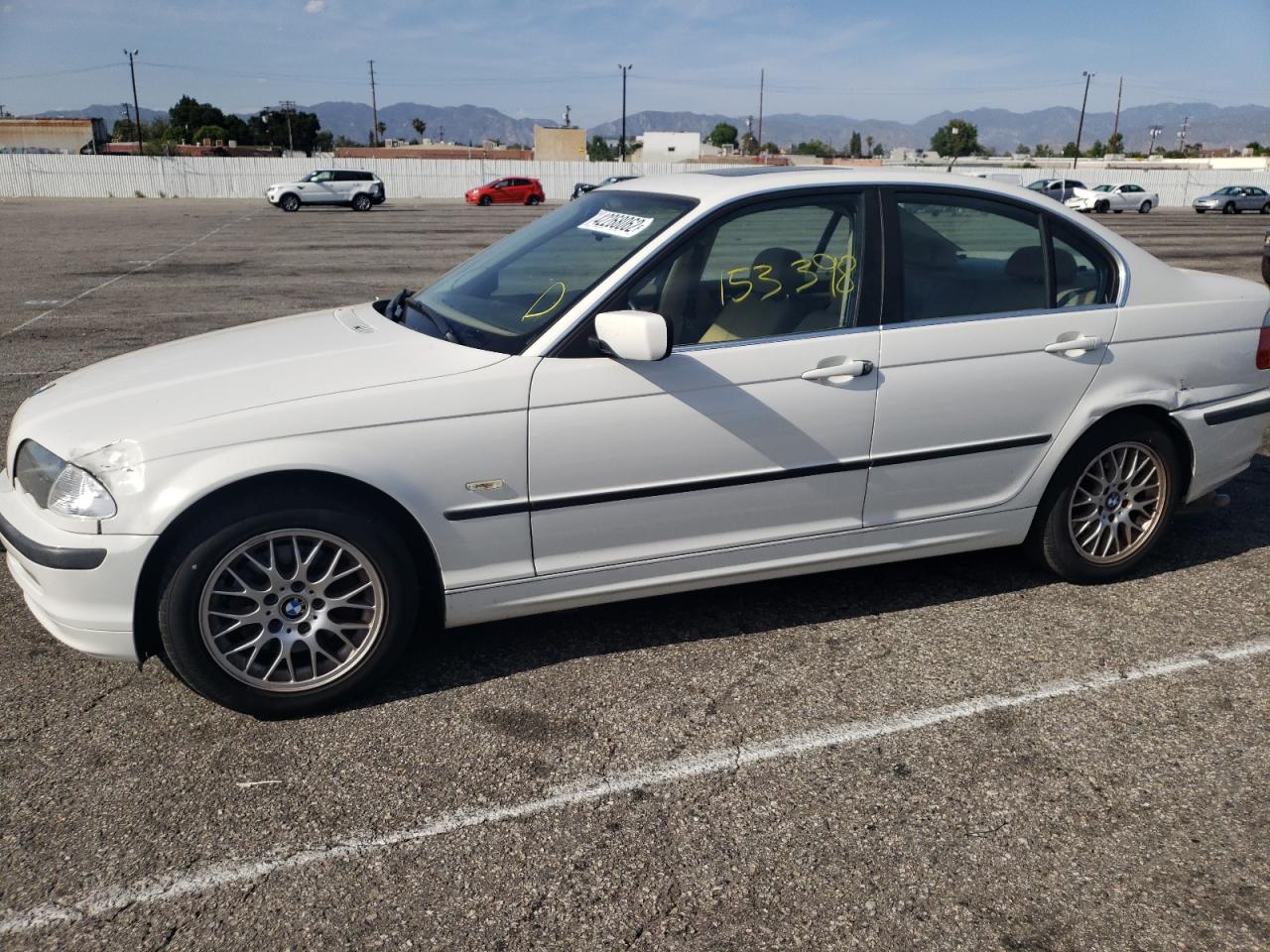 Photo 9 from auction – 2000 BMW 328 I with VIN WBAAM5348YEJ41916