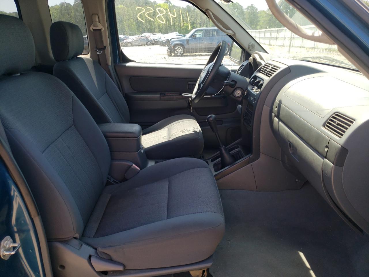 Photo 5 from auction – 2004 NISSAN FRONTIER K with VIN 1N6DD26T04C405232
