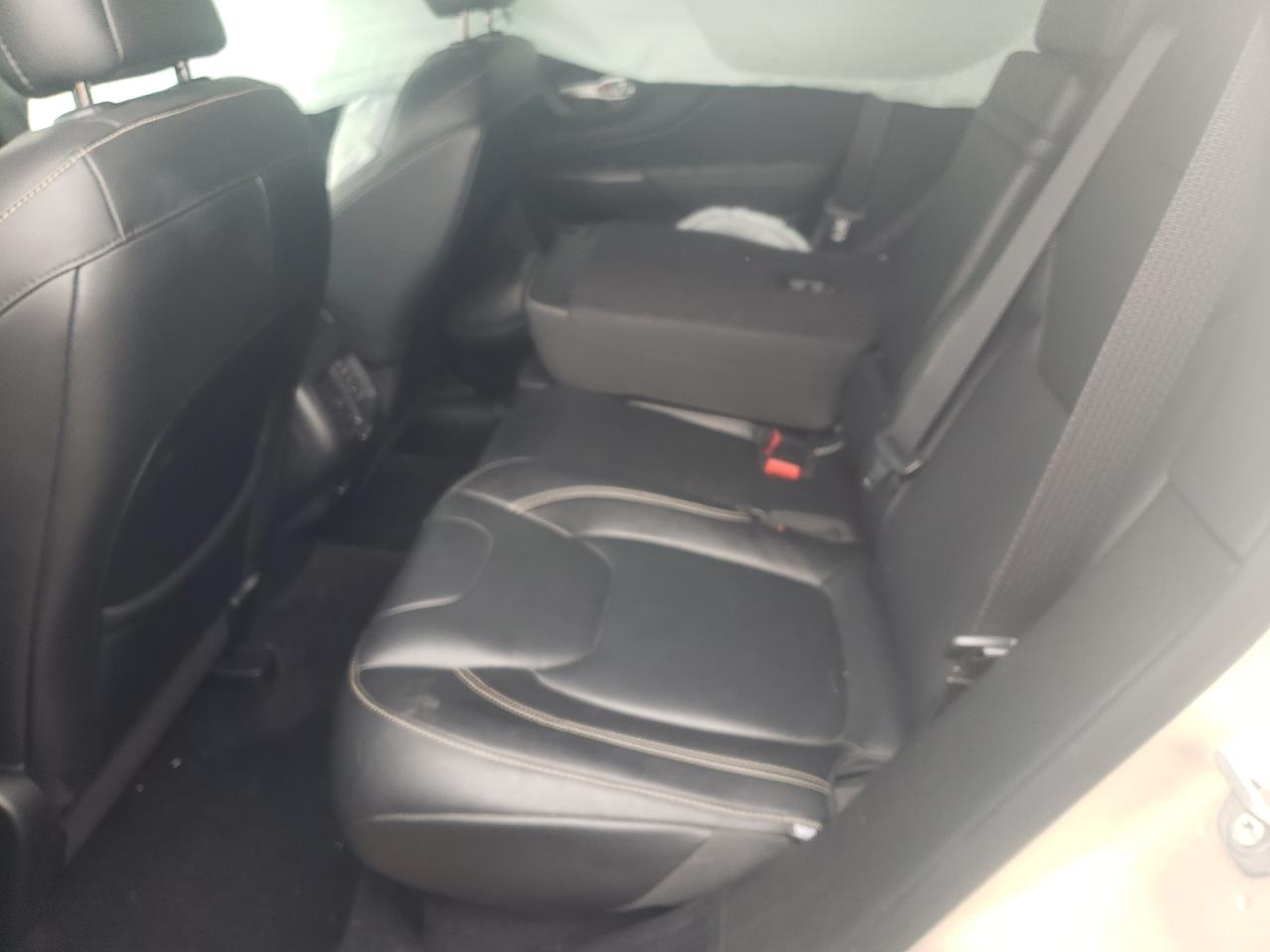 Photo 6 from auction – 2014 JEEP CHEROKEE L with VIN 1C4PJMDB4EW240638