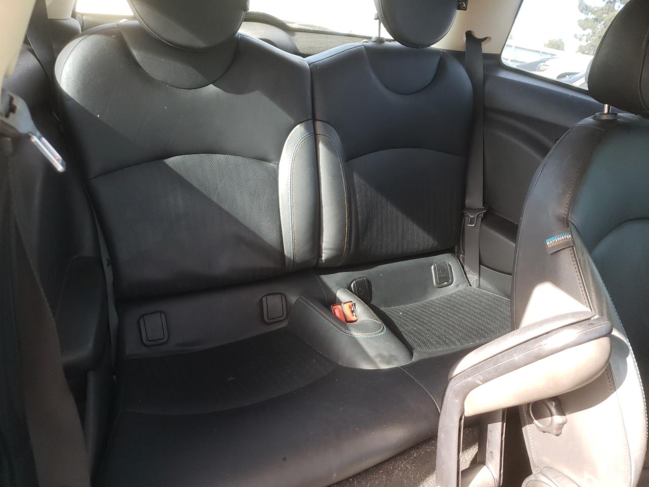 Photo 6 from auction – 2013 MINI COOPER with VIN WMWSU3C56DT544591
