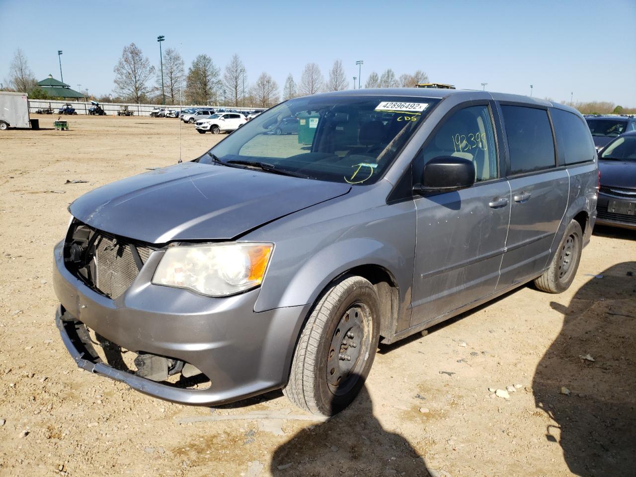 Photo 2 from auction – 2015 DODGE GRAND CARA with VIN 2C4RDGBG9FR507279