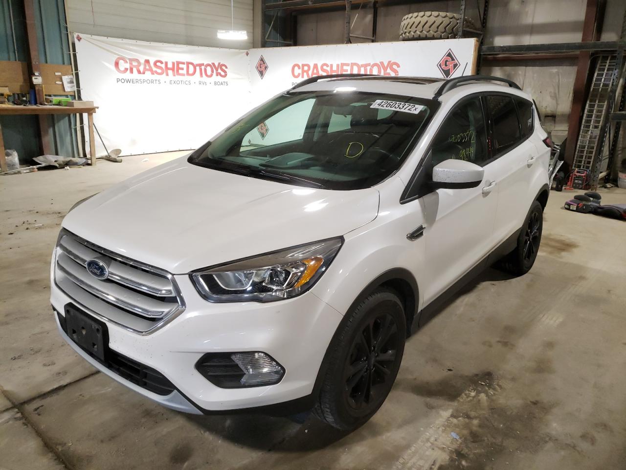 Photo 2 from auction – 2018 FORD ESCAPE SEL with VIN 1FMCU9HD6JUA61498