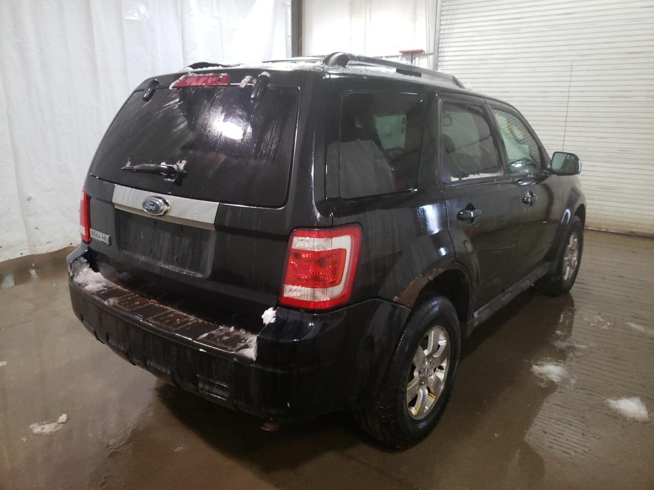 Photo 4 from auction – 2010 FORD ESCAPE LIM with VIN 1FMCU9EG8AKD04643
