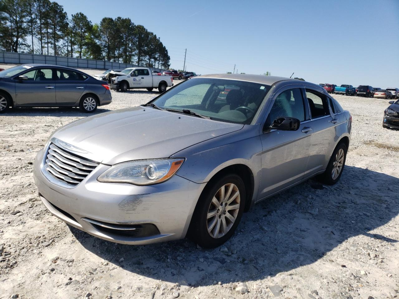 Photo 2 from auction – 2013 CHRYSLER 200 TOURIN with VIN 1C3CCBBB8DN764027