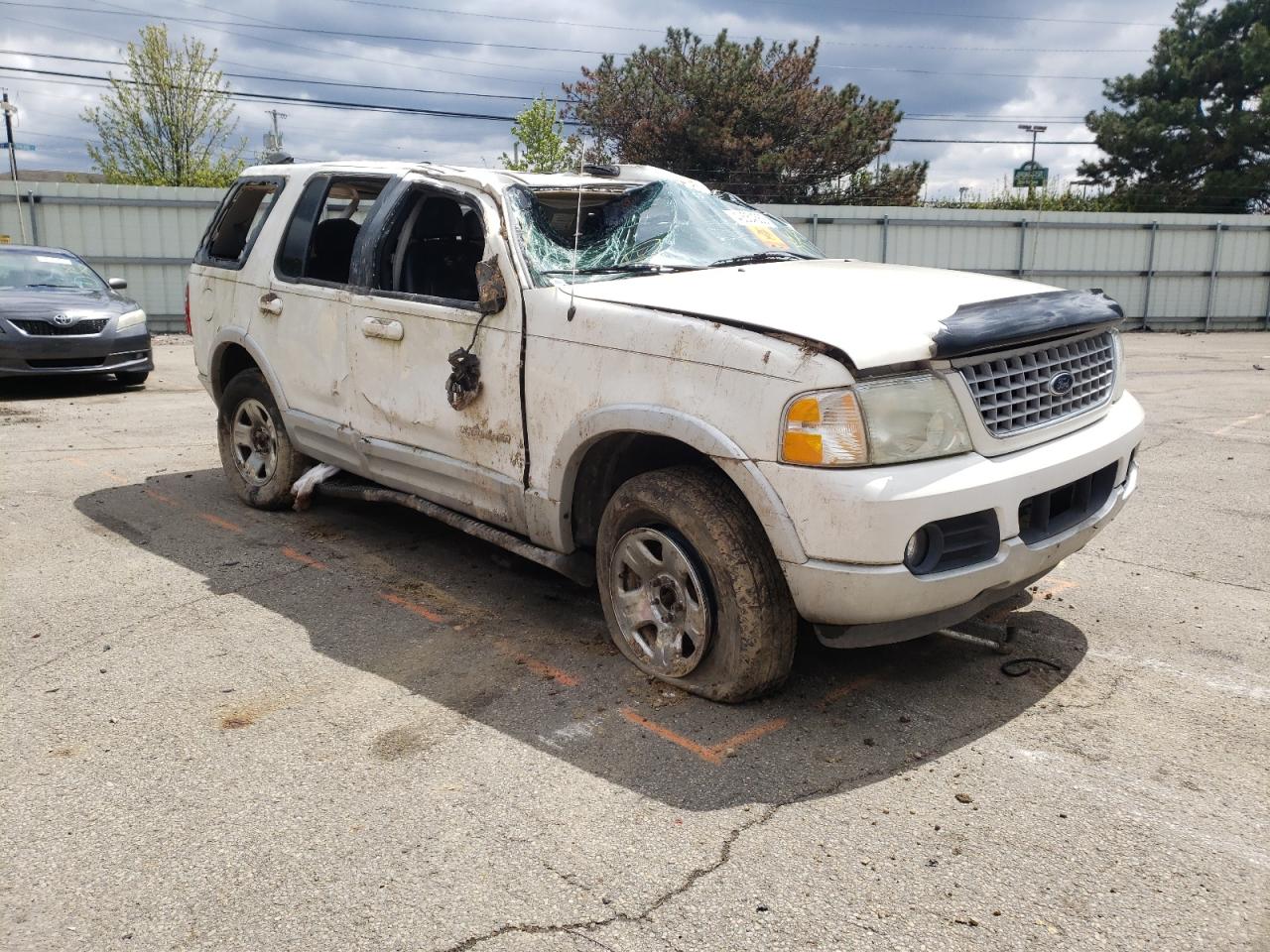 FORD EXPLORER L 2002 with VIN 1FMDU75W72ZA75414 - Photo from auction
