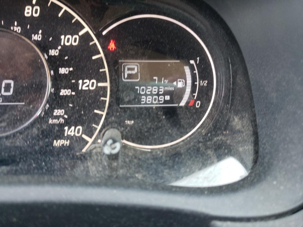 Photo 8 from auction – 2015 NISSAN VERSA NOTE with VIN 3N1CE2CP8FL397023