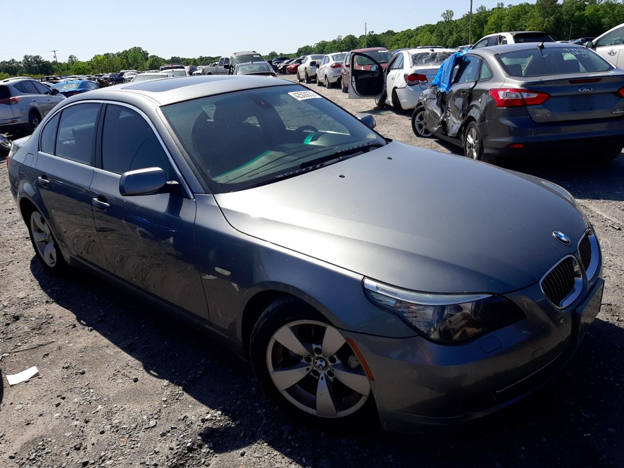 BMW 528 I 2008 with VIN WBANU53538CT07040 - Photo from auction