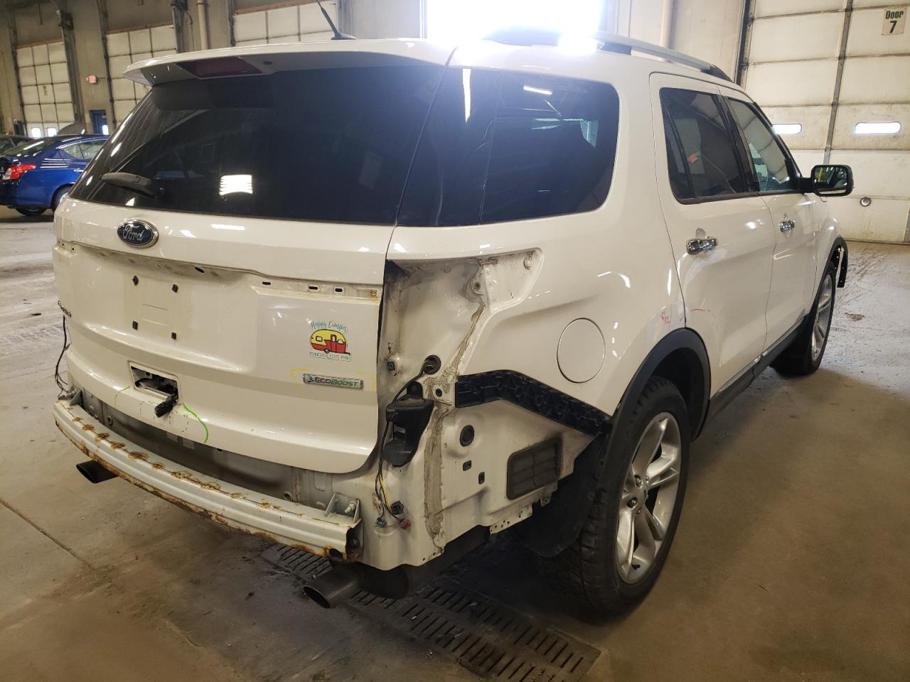 Photo 4 from auction – 2012 FORD EXPLORER L with VIN 1FMHK7F98CGA56576