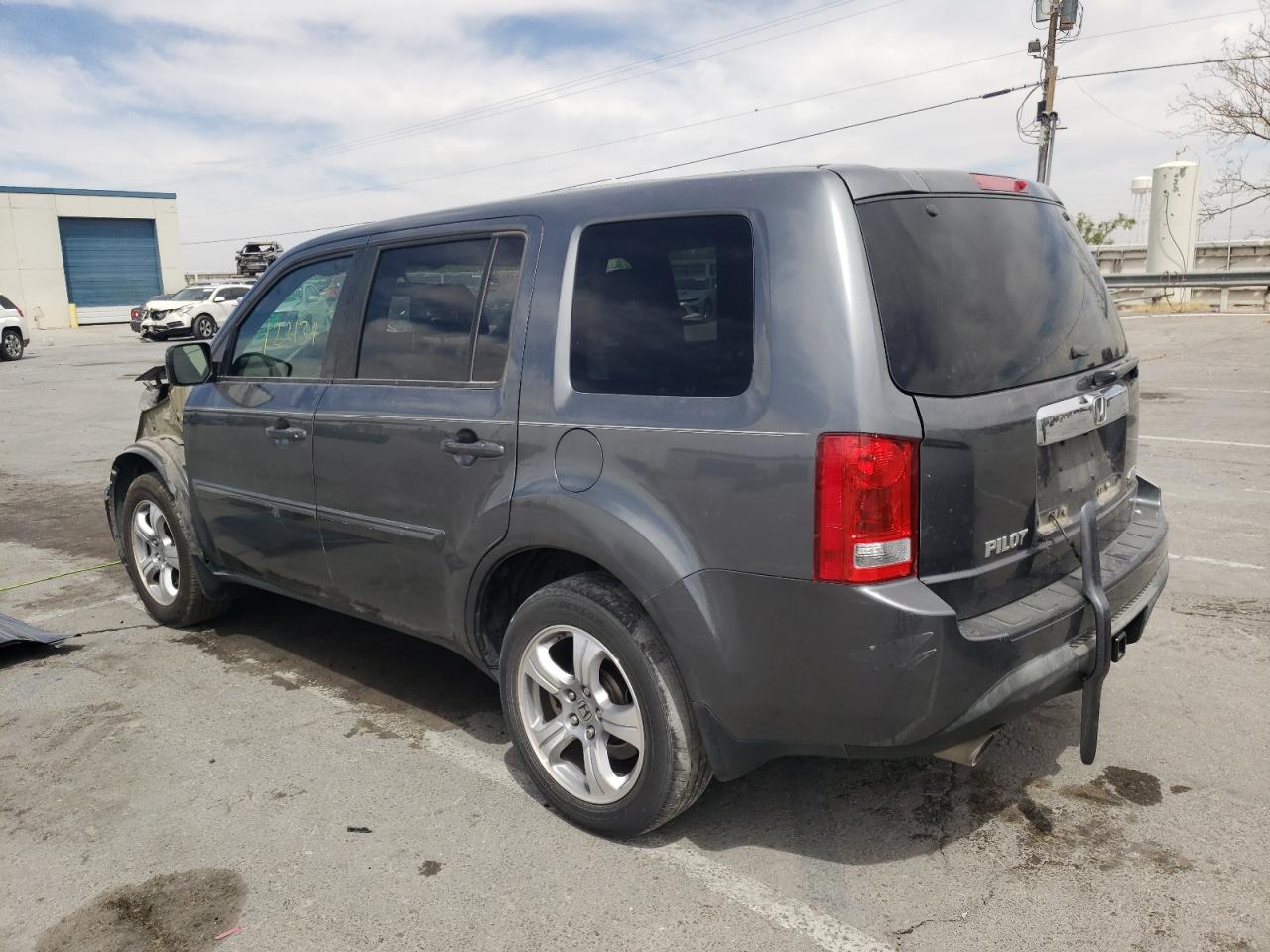 Photo 3 from auction – 2013 HONDA PILOT EX with VIN 5FNYF4H42DB028440