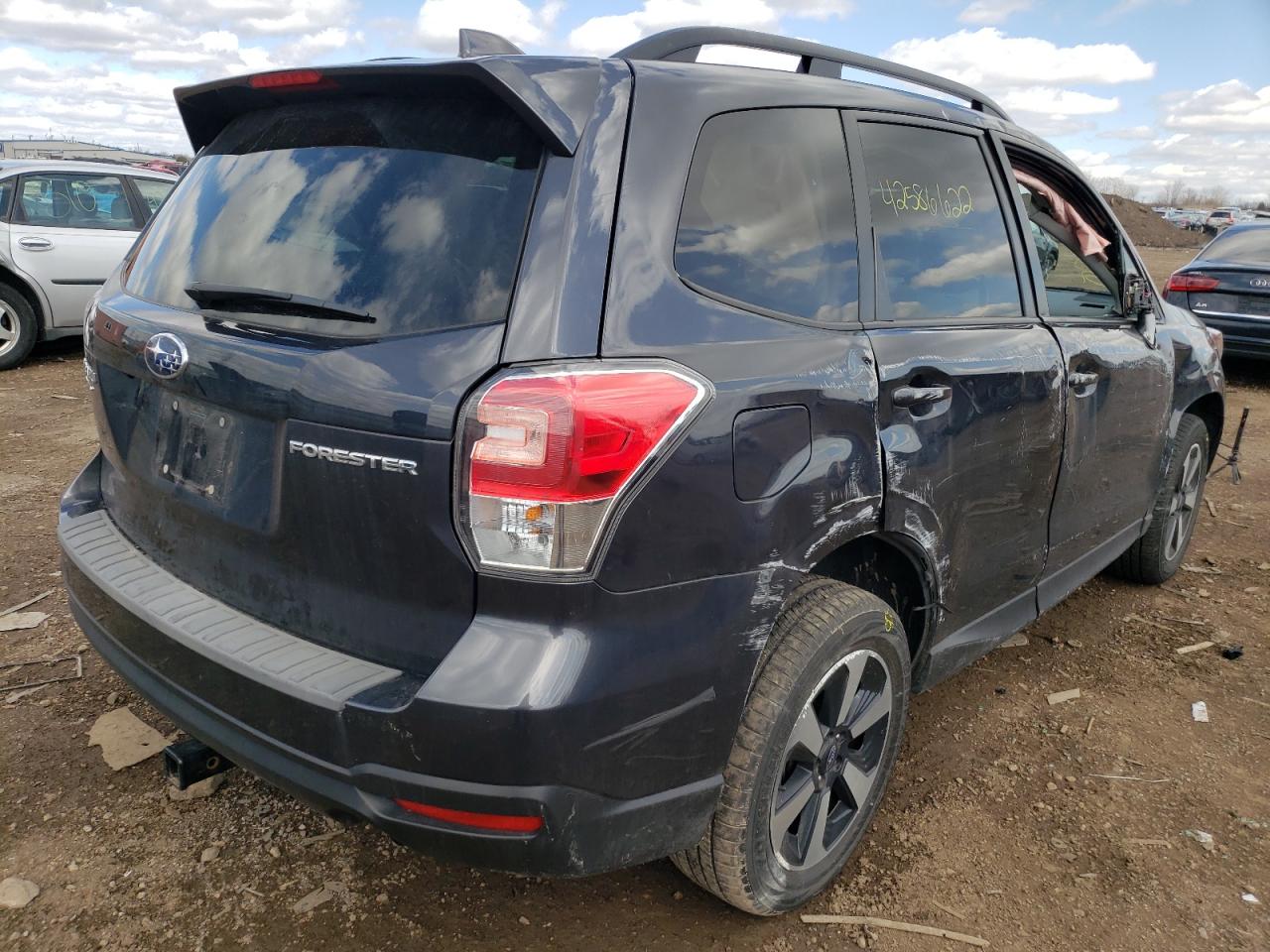 Photo 4 from auction – 2018 SUBARU FORESTER 2 with VIN JF2SJAGC8JH428740
